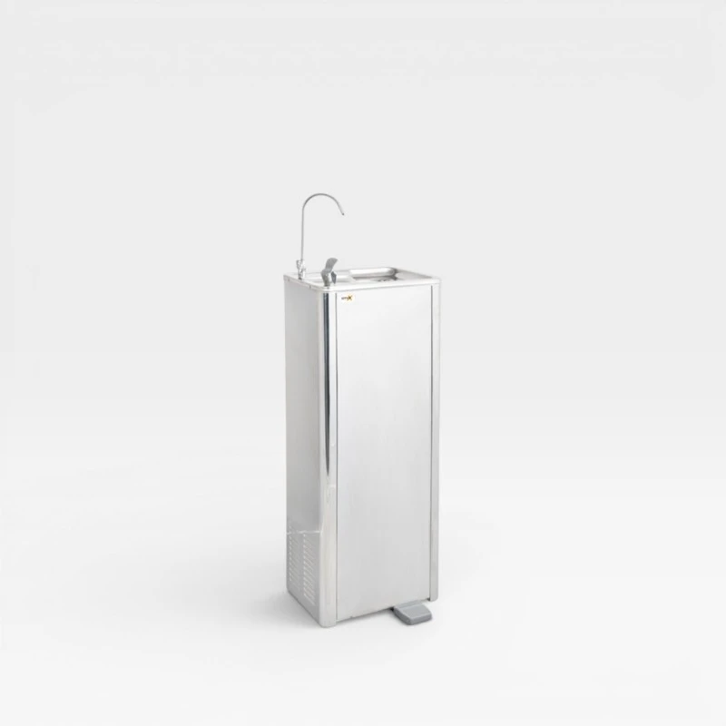 Fuente de agua inox con pedal
